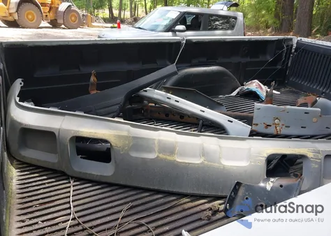 2004 Chevrolet Silverado 1500 Work Truck from USA, damaged, VIN 1GCEC14T24Z121685